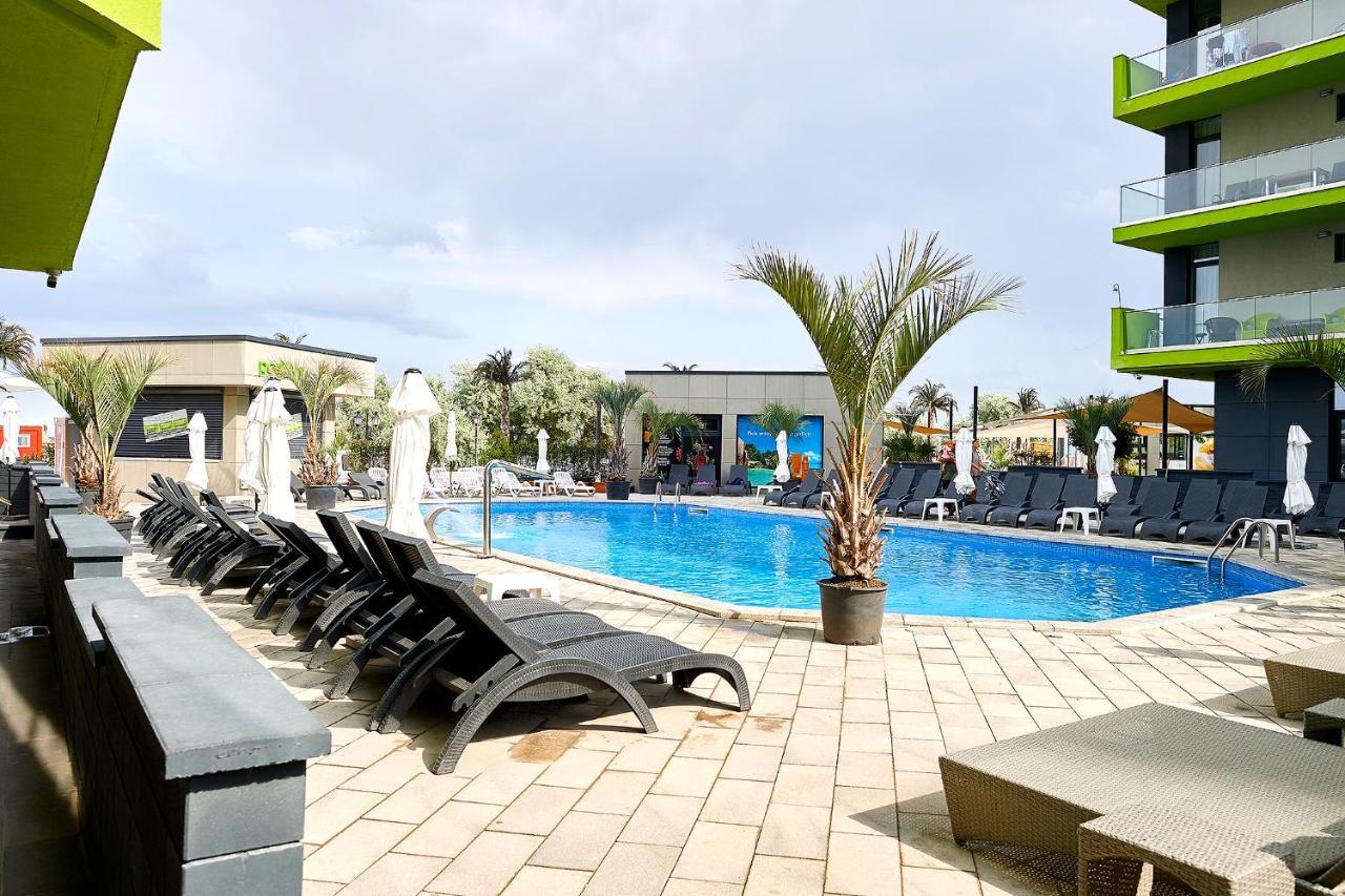Opal Luxury Apartment 109 Spa N Pool Beach Resort Navodari Exterior photo